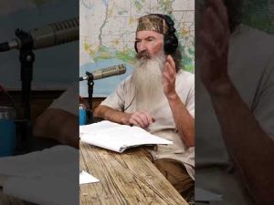 Read more about the article Phil Robertson: You Can’t Have Peace of Mind Without Following Jesus