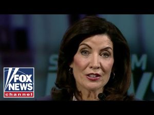 Read more about the article Hochul torched on ‘The Five’ for casual comments about crime in Zeldin debate
