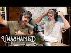 Read more about the article Phil’s Boat Ramp Wheelchair Baptism & Jase Blows Religious Minds | Ep 572