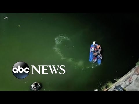 You are currently viewing Dozens killed in India bridge collapse