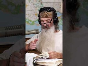 Read more about the article Phil Robertson: God Had to Put the Slick ‘Em to Satan & His Forces!