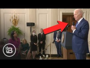 Read more about the article Reporter Tells Biden Majority of Country Doesn’t Want Him To Run Again…His Response Is Pure Comedy