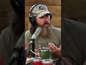 Read more about the article Jase Robertson: Jesus Didn’t Come Here Just to Die, but to Live!