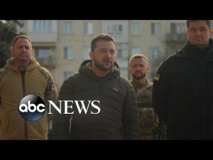 Read more about the article Zelenskyy visits Kherson, calls liberation ‘beginning of the end of the war’ | ABCNL