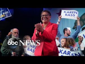 Read more about the article Karen Bass makes history, will be 1st Black woman to serve as mayor of Los Angeles