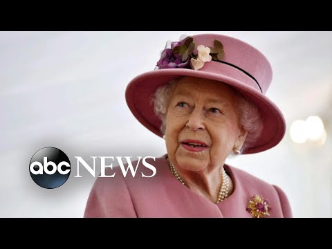 You are currently viewing Royal insider reflects on Queen Elizabeth’s legacy in new book l ABCNL
