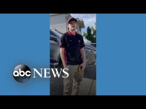 Read more about the article Snake catcher searches for snake in rental car