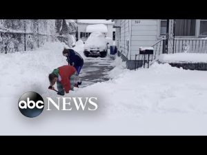 Read more about the article Paralyzing snow hits northeast
