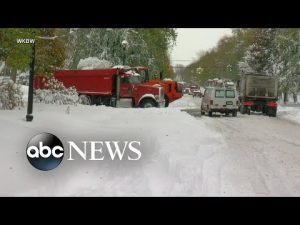 Read more about the article Lake-effect snowfall drops over 6 feet in Western New York