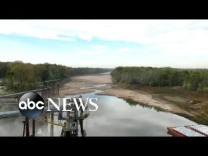 Read more about the article Historic Mississippi River drought fueling inflation l ABCNL