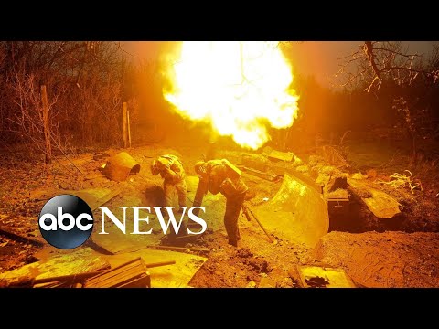 You are currently viewing War in Ukraine, Argentina loses, White House Christmas tree: World in Photos, Nov. 22