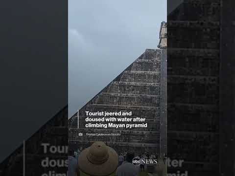 You are currently viewing Tourist reportedly detained after climbing to top of Mayan pyramid El Castillo at Chichen-Itza site.