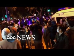 Read more about the article Deadly fire sparks anti-zero-COVID protests