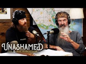 Read more about the article Phil Exhibits His Zeal for Serving & Jase Analyzes Most Individualistic Society on Earth | Ep 589