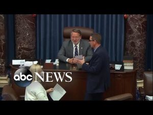 Read more about the article Democrats and Republicans react to the Senate passing the Respect for Marriage act
