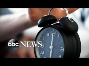 Read more about the article Tips for better sleep as daylight saving time ends