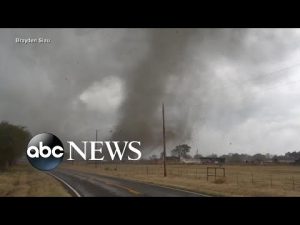 Read more about the article 18 Destructive tornadoes rip through South Central US | GMA