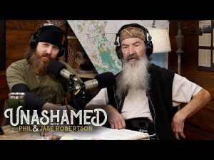 Read more about the article Phil Is About to Have Back Surgery & Jase Is Floored by His Pain Tolerance | Ep 595