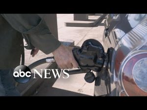 Read more about the article US gas prices plummeting across country