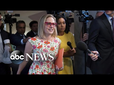 You are currently viewing Sinema announces she is leaving Democratic Party | WNT