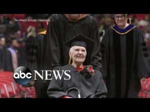 Read more about the article Great-grandma earns her college degree 70 years later