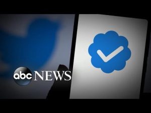 Read more about the article Twitter subscription service relaunches l ABC News