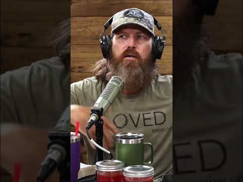 You are currently viewing Jase Robertson: This Is Why Jesus Is Different | #shorts