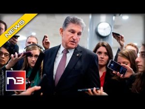 Read more about the article Dems PETRIFIED As Joe Manchin Just Left The Door WIde Open to Switch Parties