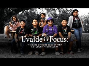 Read more about the article Uvalde In Focus: Robb students photograph their lives l ABC News
