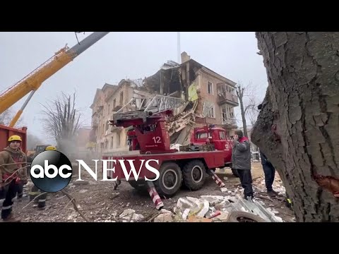 You are currently viewing Ukraine hit with new barrage as Putin plans next move