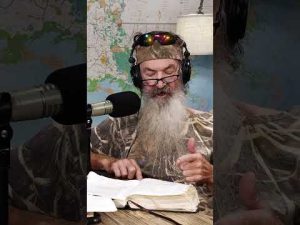 Read more about the article Phil Robertson: Church Leaders Are Here to SERVE!