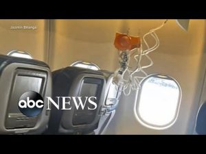 Read more about the article Severe turbulence sends Hawaiian Airlines passengers to hospital l GMA