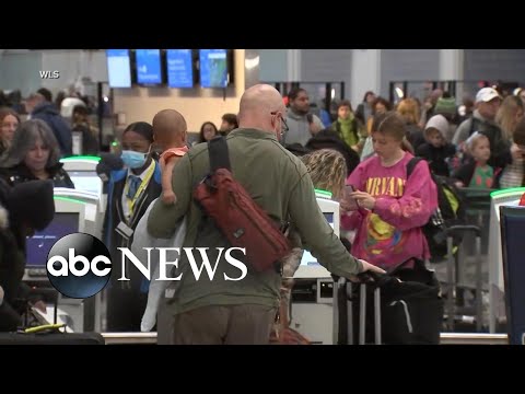 You are currently viewing Winter storm causes Christmas travel havoc
