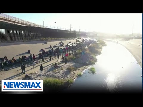 You are currently viewing Title 42: The U.S. border wait | John Bachman Now