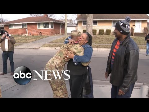 You are currently viewing America Strong: Airman surprises family