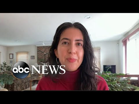 You are currently viewing Activist uses social media to fight stigmas on blindness, deafness