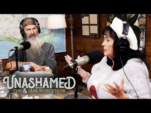 Read more about the article Phil’s Platinum Country Album & Miss Kay Hated When Granny Watched This on TV | Ep 603