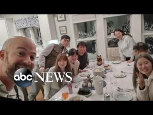 Read more about the article Buffalo, N.Y Couple opens up their home to stranded travelers for the weekend