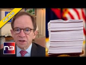 Read more about the article Former Obama Official Sounds the ALARM on $1.7 Trillion Spending Bill Biden Will Sign