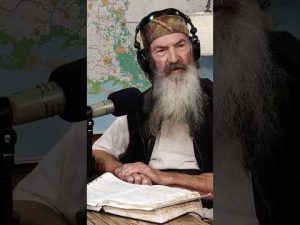 Read more about the article Phil Robertson Broke His Back?!