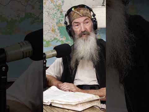You are currently viewing Phil Robertson Applauds Health Care Workers