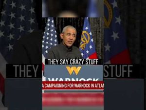Read more about the article Obama Openly ROASTS Biden | #shorts