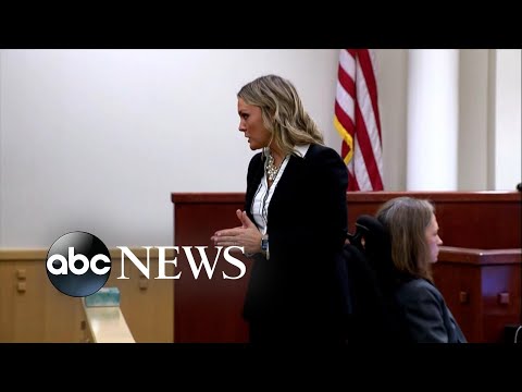 You are currently viewing Opening statements begin in trial of officer charged in killing of Atatiana Jefferson