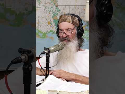 You are currently viewing Phil Robertson on Biden: ‘Hold On to Your Pocketbook!’