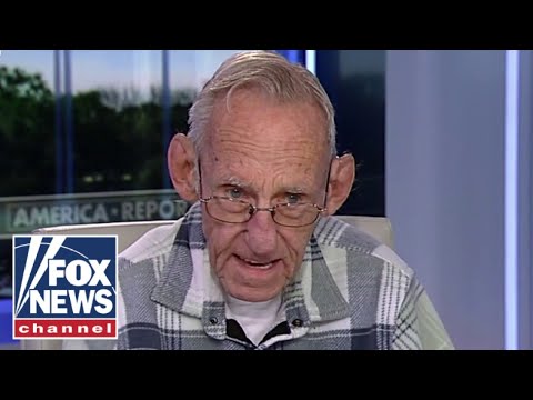 You are currently viewing Elderly Walmart worker retires after $108K in donations: ‘I’m like a bird out of a cage now’