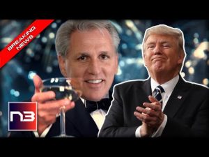 Read more about the article Seconds after Securing the Gavel, McCarthy Sends Message to Trump He’ll Never Forget
