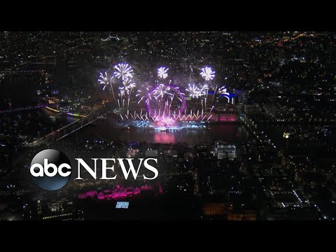 You are currently viewing United Kingdom celebrates the New Year