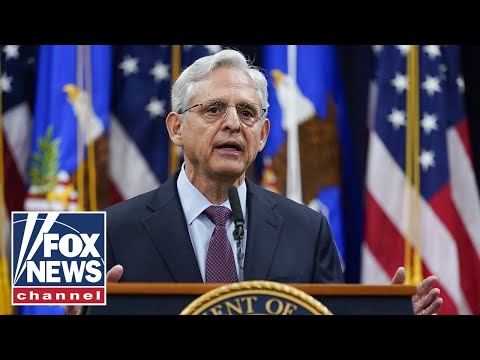 You are currently viewing Garland appoints special counsel for Biden classified documents