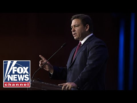 You are currently viewing Ron DeSantis hits back at Karine Jean-Pierre: ‘Incompetence’