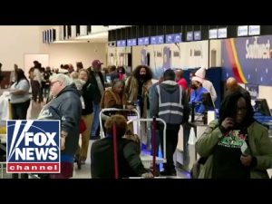 Read more about the article Who is to blame for canceled flights, Southwest or the government?